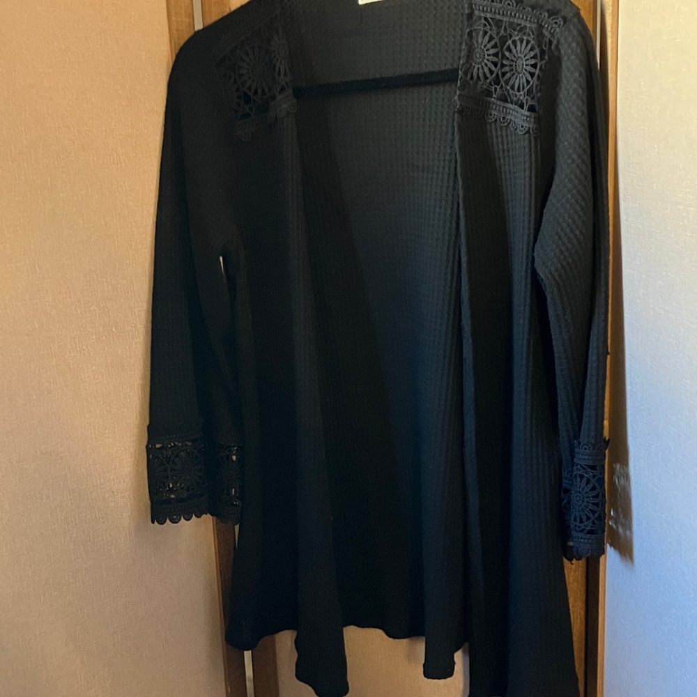 Rue JuJu Black Open Front Cardigan with Lace Details Large